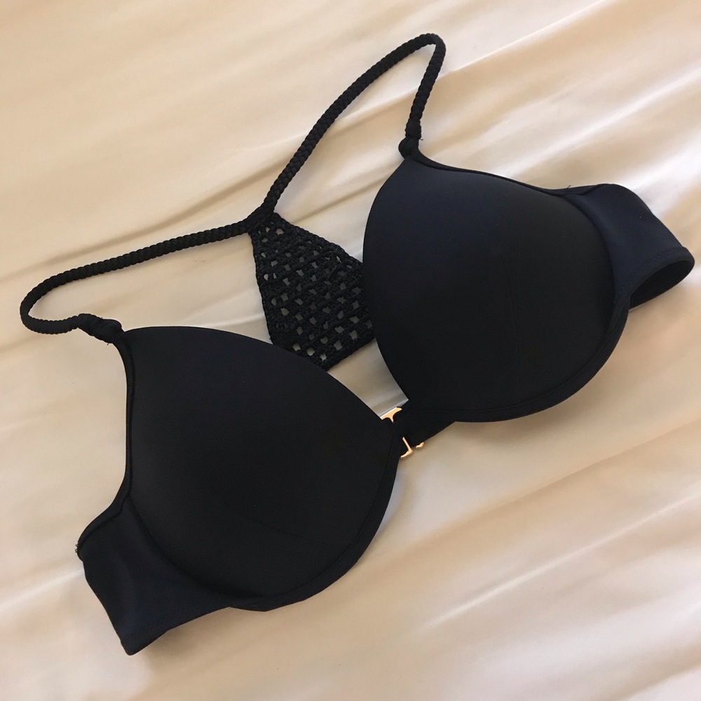 🖤VS 35b Racerback/crochet detail bathing suit top